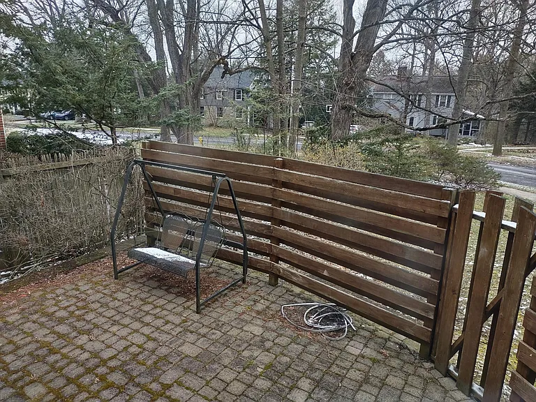 222 Woodland Dr — Photo 10