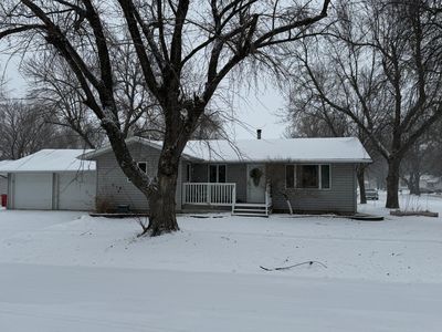208 4th St NE, Fulda, MN, 56131