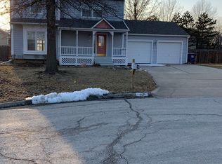417 Cattleman Ct, Lawrence, KS 66049