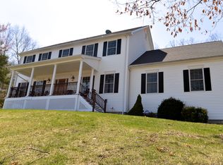 170 Country Woods Ln, Southbury, CT 06488