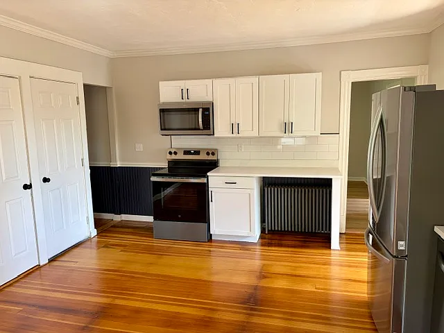 6 Sampson Ave #2 — Photo 2
