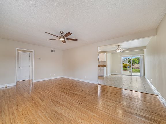 3rd image of 17065 E Benbow St