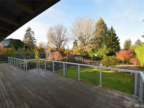 RV parking on the right side