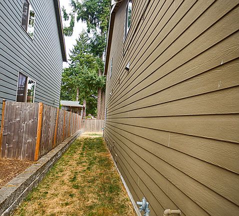 4th image of 15923 67th Avenue Ct E