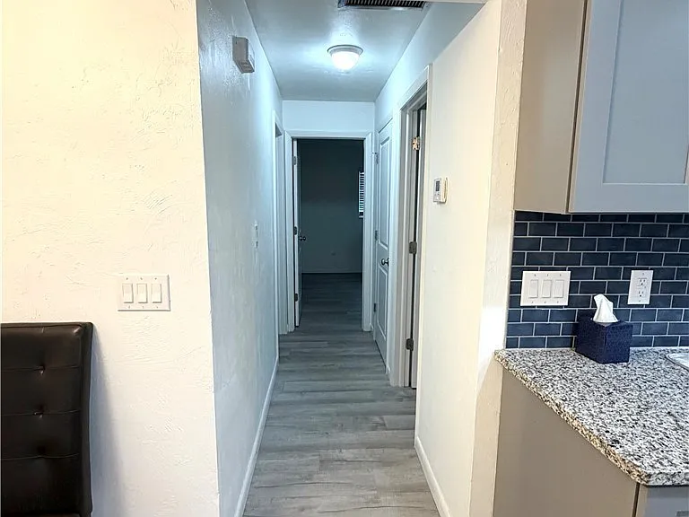 3032 SE Santa Barbara Pl #2 — Photo 7