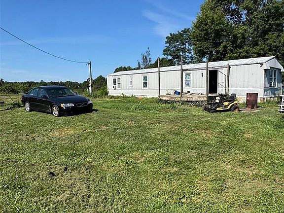 4th image of 665 Skaggs Rd