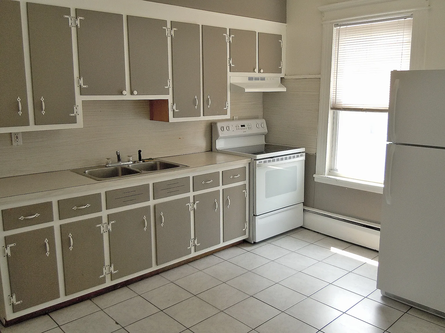 94 Prince Street — Photo 3