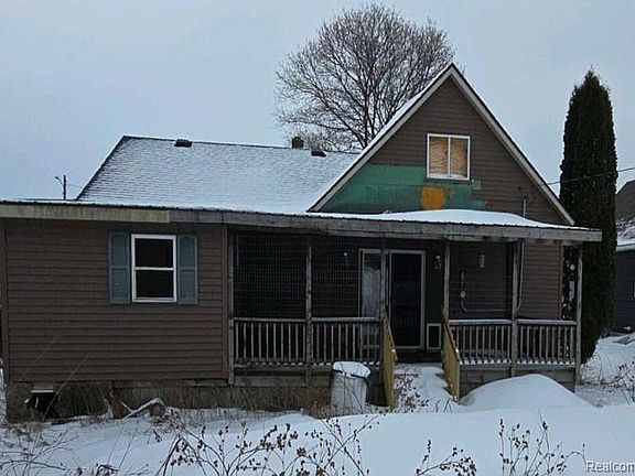 2nd image of 5852 3rd Ave N