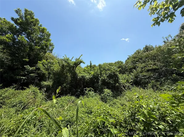 N Highland St, Ada, OK 74820