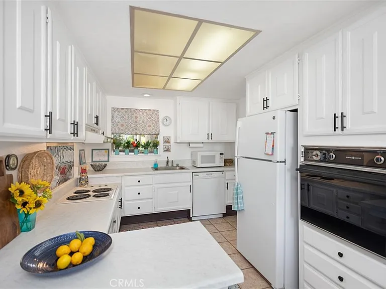 606 Avenue Sevilla #C — Photo 8