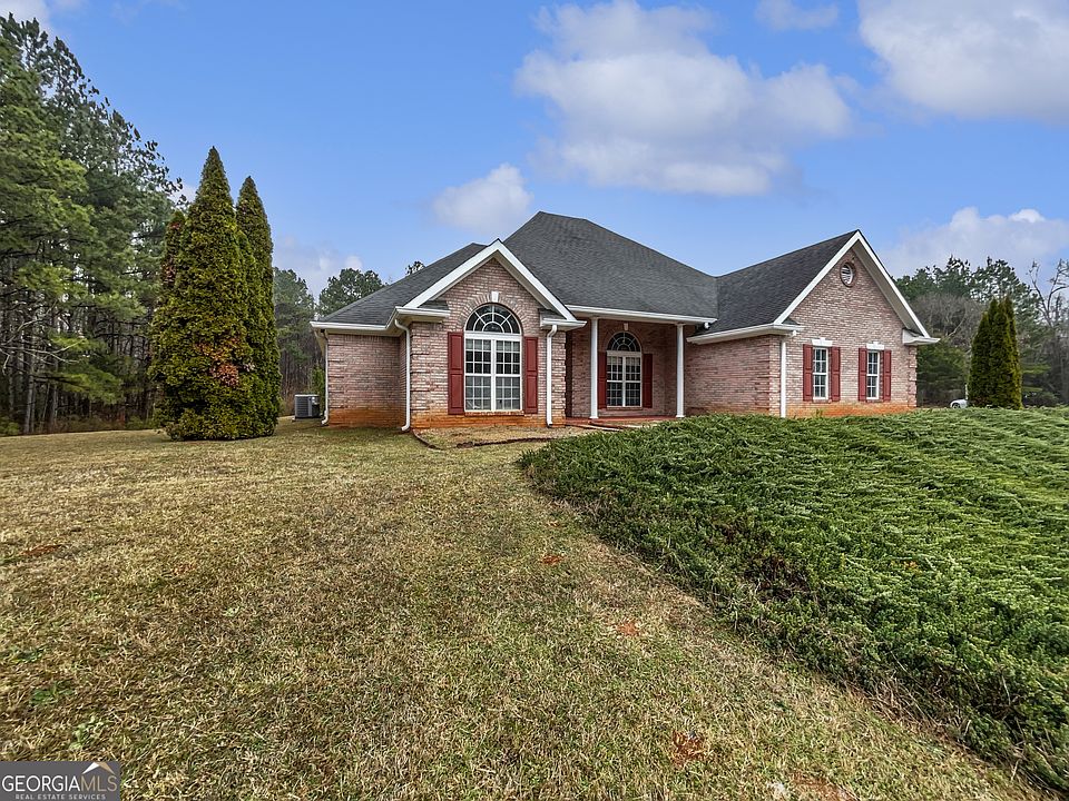 1st image of 481 Cook Dr