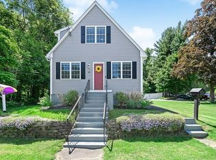 48 Old Elm St, Billerica, MA 01821