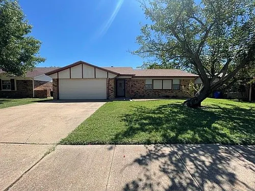 7536 Meadowlark Ln N Photo 1