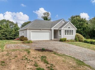 3 Burnap Rd, Niantic, CT 06357