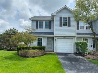 1260 Arapaho Ct, Naperville, IL
