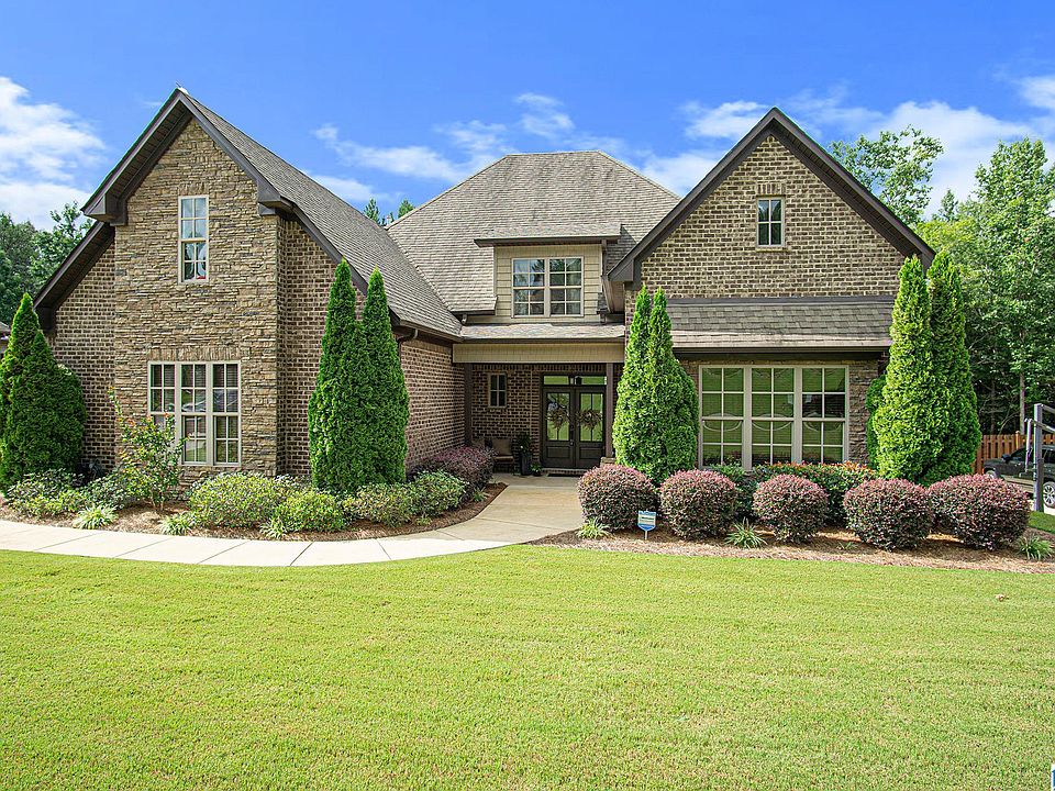 1st image of 245 Grey Oaks Ct