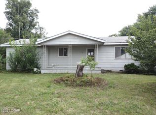 922 Plainview Rd, Anderson, MO 64831