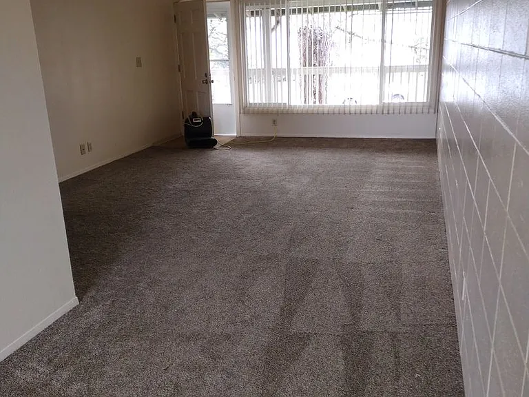Greentree Apartments — Photo 9