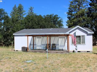 18 S Appleman Rd, Tygh Valley, OR 97063