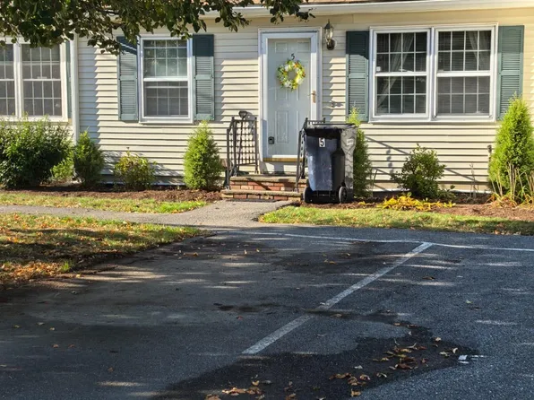 5 Cynthia Circle #5, Bangor, ME 04401