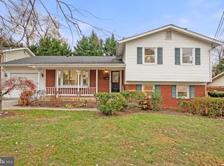 706 Carter Rd, Rockville, MD 20852