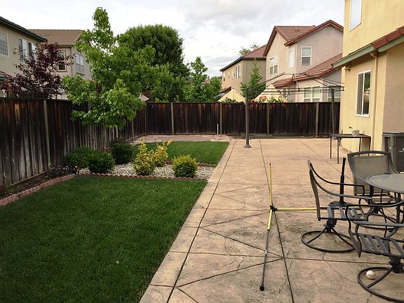 3rd image of 518 Kennwood Dr