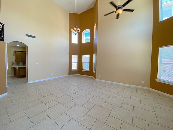 4th image of 11321 Charles Maiz Ln
