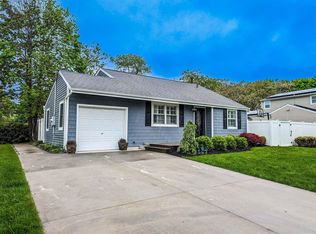 55 Superior St, Port Jefferson Station, NY 11776