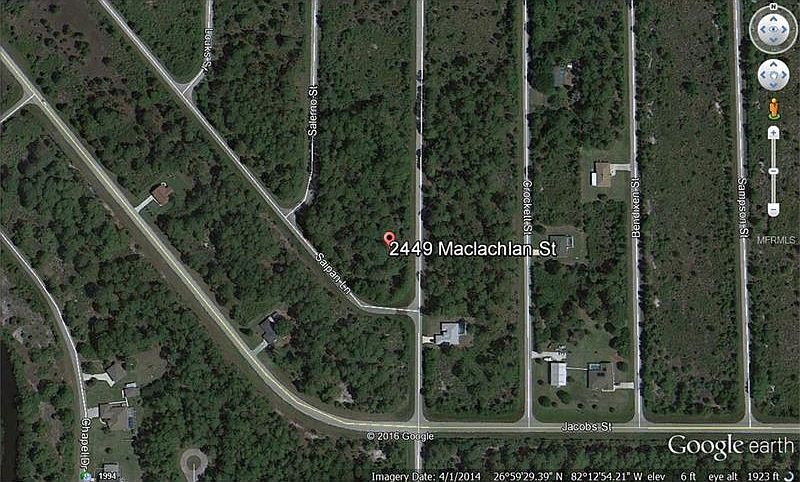 1st image of 2449 Maclachlan St