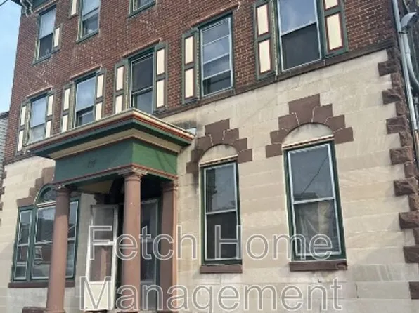 107-109 E Main St, Camp Hill, PA