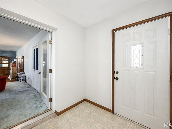 4th image of 91 W Harnett St