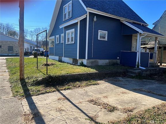 4th image of 3307 Delphos Ave