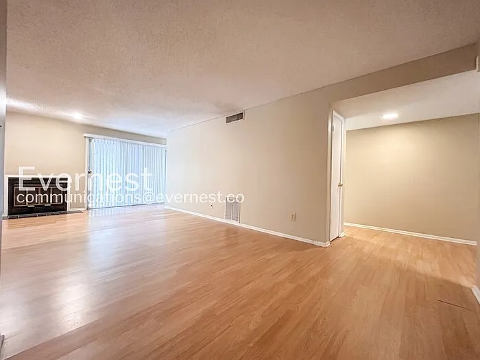 47 Little Silver Ct SE — Photo 8