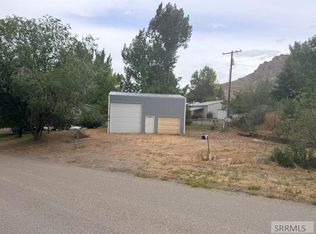 335 E Delores Ave, Arco, ID 83213