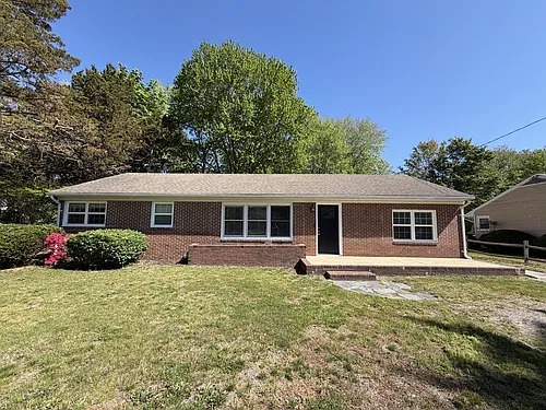 421 Loblolly Ln Photo 1