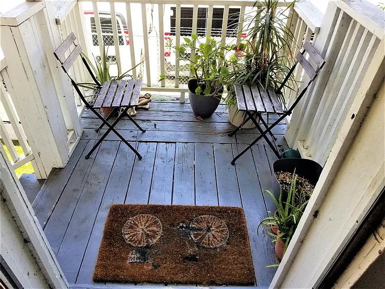 2808 Columbia St — Photo 1
