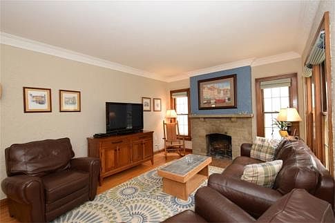 3rd image of 2740 Lefeber Ave