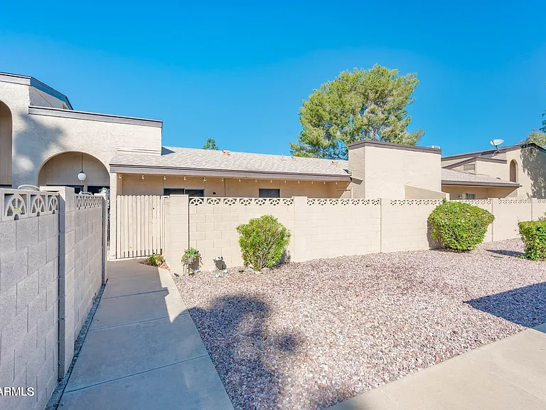 4515 W Continental Dr — Photo 23