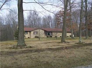 131 Hall Rd, Slippery Rock, PA 16057