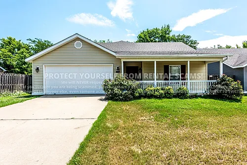 4334 W Pecan St Photo 1