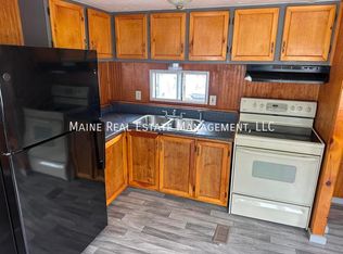 715 College Ave TRAILER 25, Old Town, ME 04468