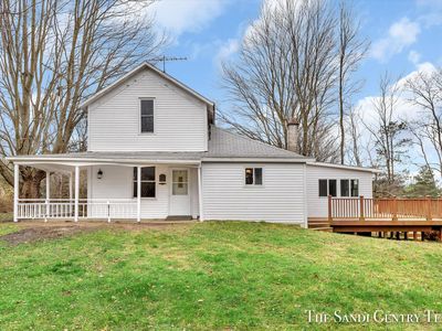 18997 174th Ave, Spring Lake, MI, 49456