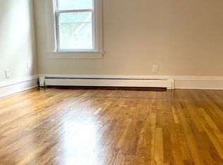 20 Boylston St APT 2, Lowell, MA 01852