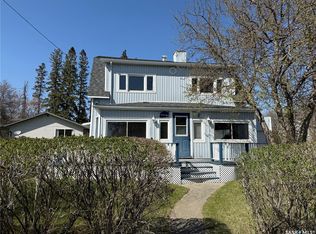 8 Dr Arthur Ave, Redvers, SK S0C2H0