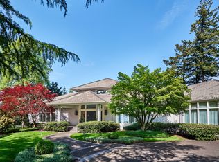 2332 SW 16th Ave, Portland, OR 97201