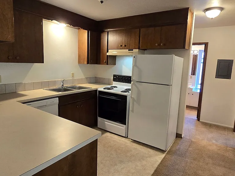 430 SW 7th St #1-15 — Photo 17