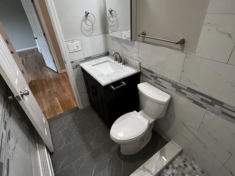 130 Morris Ave #10 — Photo 6