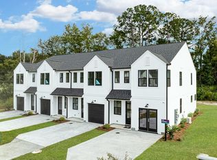 348 Bremerton Dr, Goose Creek, SC 29445