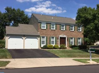409 Denbign Rd, Langhorne, PA 19047