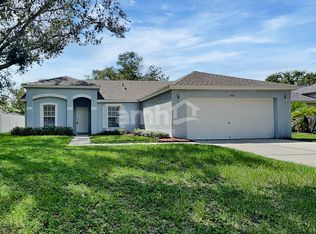5611 Brookdale Way, Tampa, FL 33625